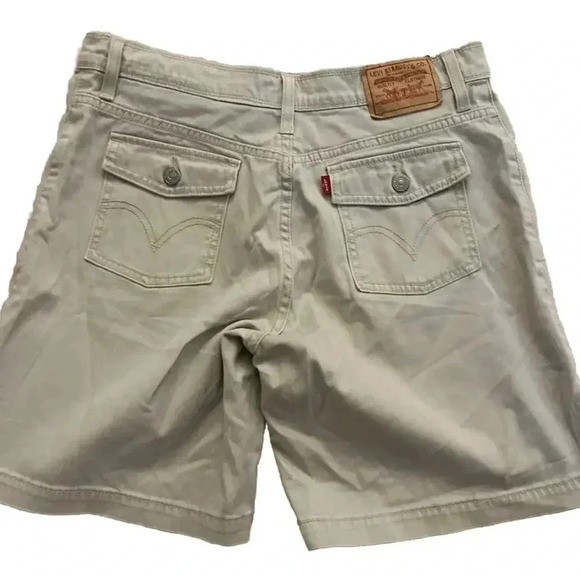 Set Of 2 Women’s Levi’s 505 Relaxed Shorts Size 12 - Picture 5 of 7